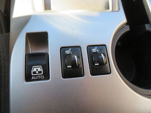 Used 2015 Toyota 4Runner SR5 Premium image 26