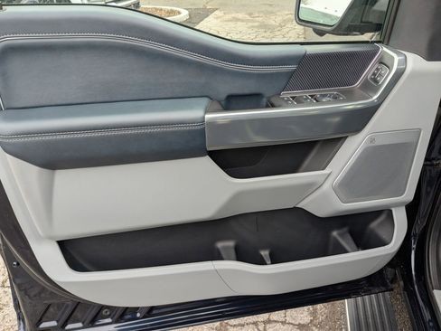 Used 2023 Ford F150 Limited image 14