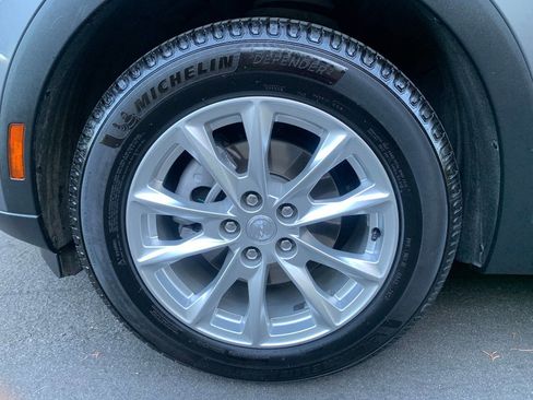 Used 2021 Buick Envision Preferred image 38