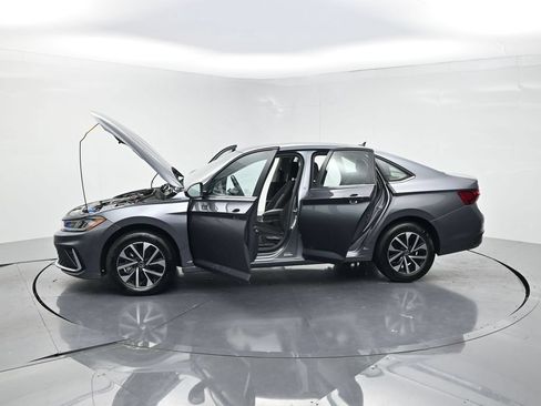 Used 2025 Volkswagen Jetta S FWD image 26
