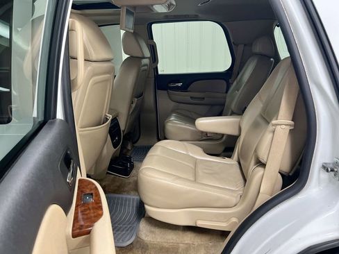 Used 2007 Chevrolet Tahoe LTZ w/ LTZ Preferred Equipment Group AWD/4WD image 24