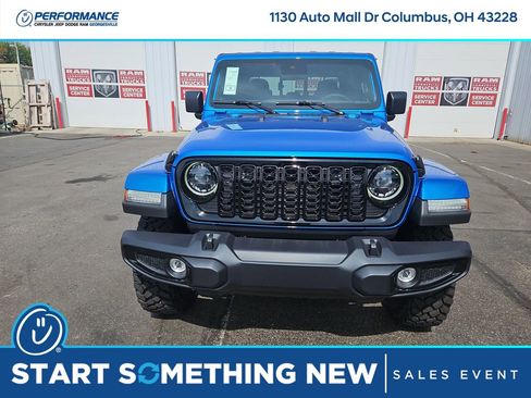 New 2025 Jeep Gladiator Willys image 2