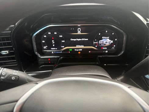 Certified 2024 GMC Sierra 1500 Elevation AWD/4WD image 17