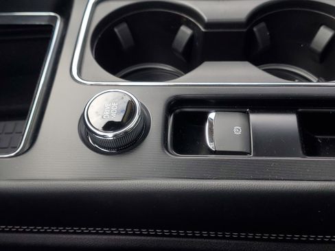 New 2026 Lincoln Corsair Premiere image 24