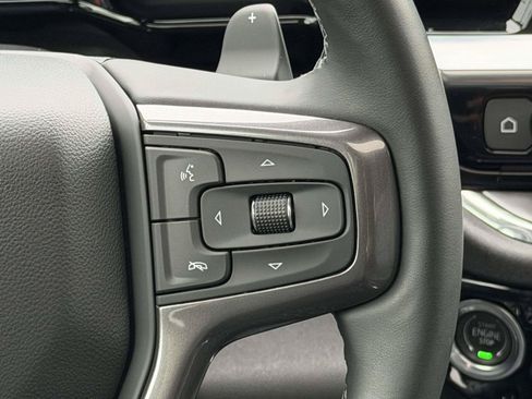 Used 2023 Chevrolet Silverado 1500 High Country w/ High Country Premium Package AWD/4WD image 17
