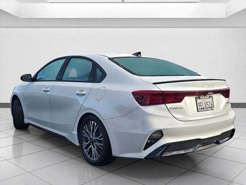 Used 2023 Kia Forte GT-Line w/ GT-Line Premium Package image 7