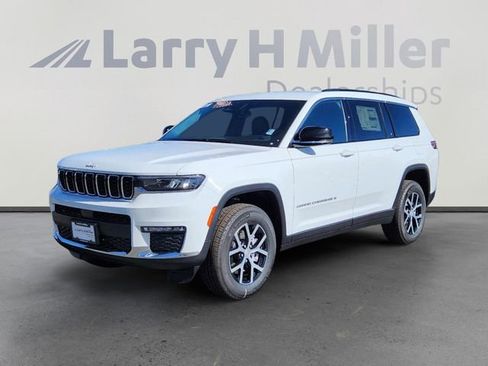 New 2025 Jeep Grand Cherokee L Limited w/ Trailer Tow Package AWD/4WD image 1