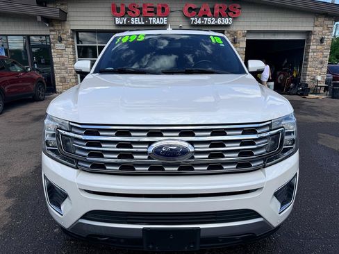 Used 2018 Ford Expedition Max Limited w/ Equipment Group 301A AWD/4WD image 3