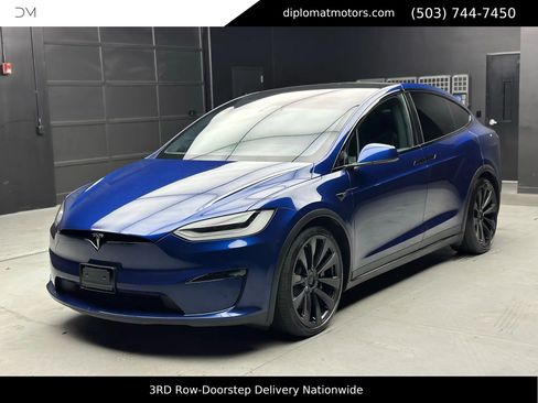 Used 2022 Tesla Model X image 1
