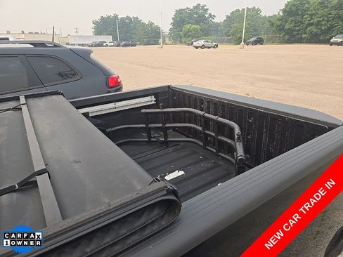 Used 2019 Nissan Frontier SV w/ Value Truck Package AWD/4WD image 7
