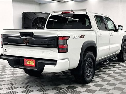 New 2025 Nissan Frontier PRO-4X w/ Pro Premium Package image 16