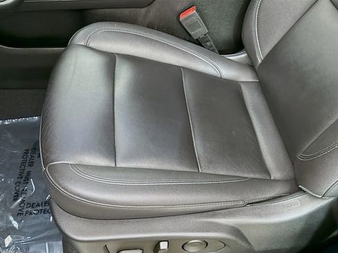 Used 2023 Chevrolet Tahoe LT w/ Luxury Package image 22