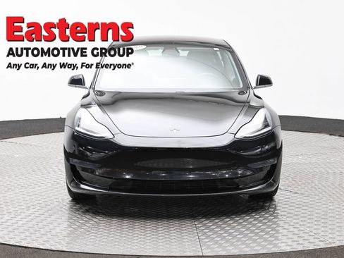 Used 2018 Tesla Model 3 Long Range image 2