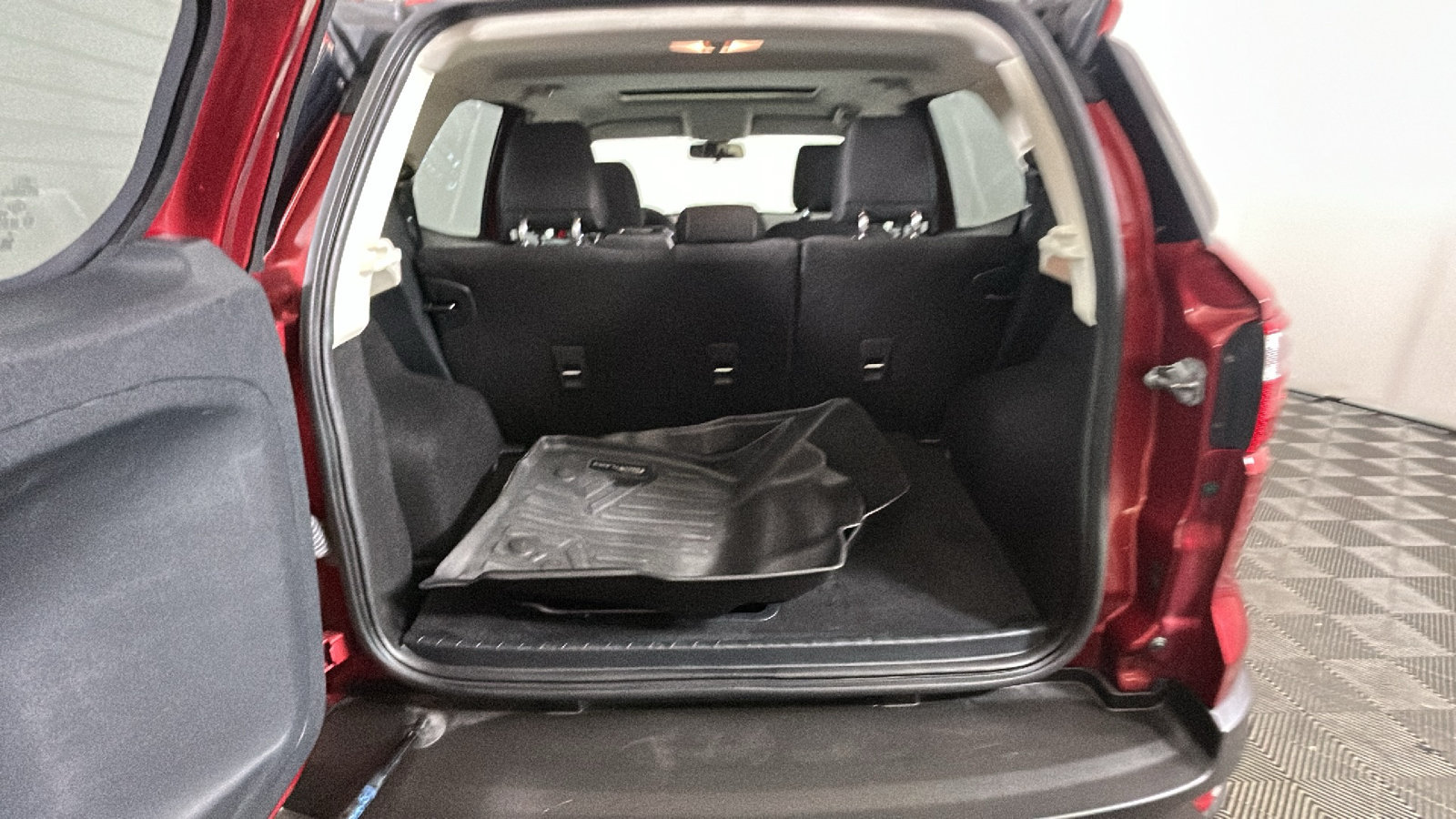 Used 2018 Ford EcoSport SE AWD/4WD image 32