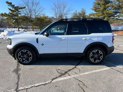 Used 2025 Ford Bronco Sport Outer Banks w/ Outer Banks Tech Package+ image 6