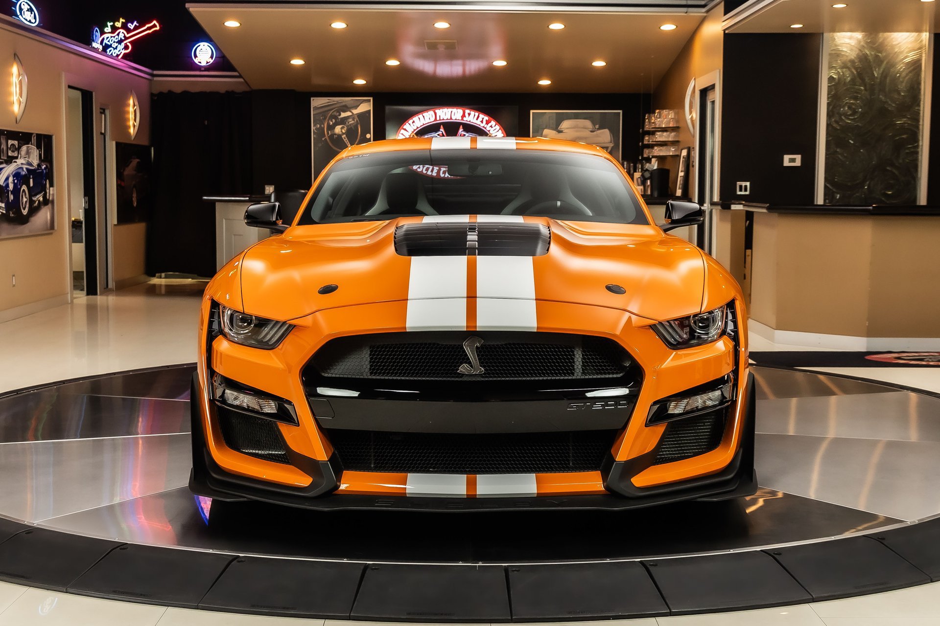 Used 2020 Ford Mustang Shelby GT500 w/ Carbon Fiber Track Pack RWD image 7