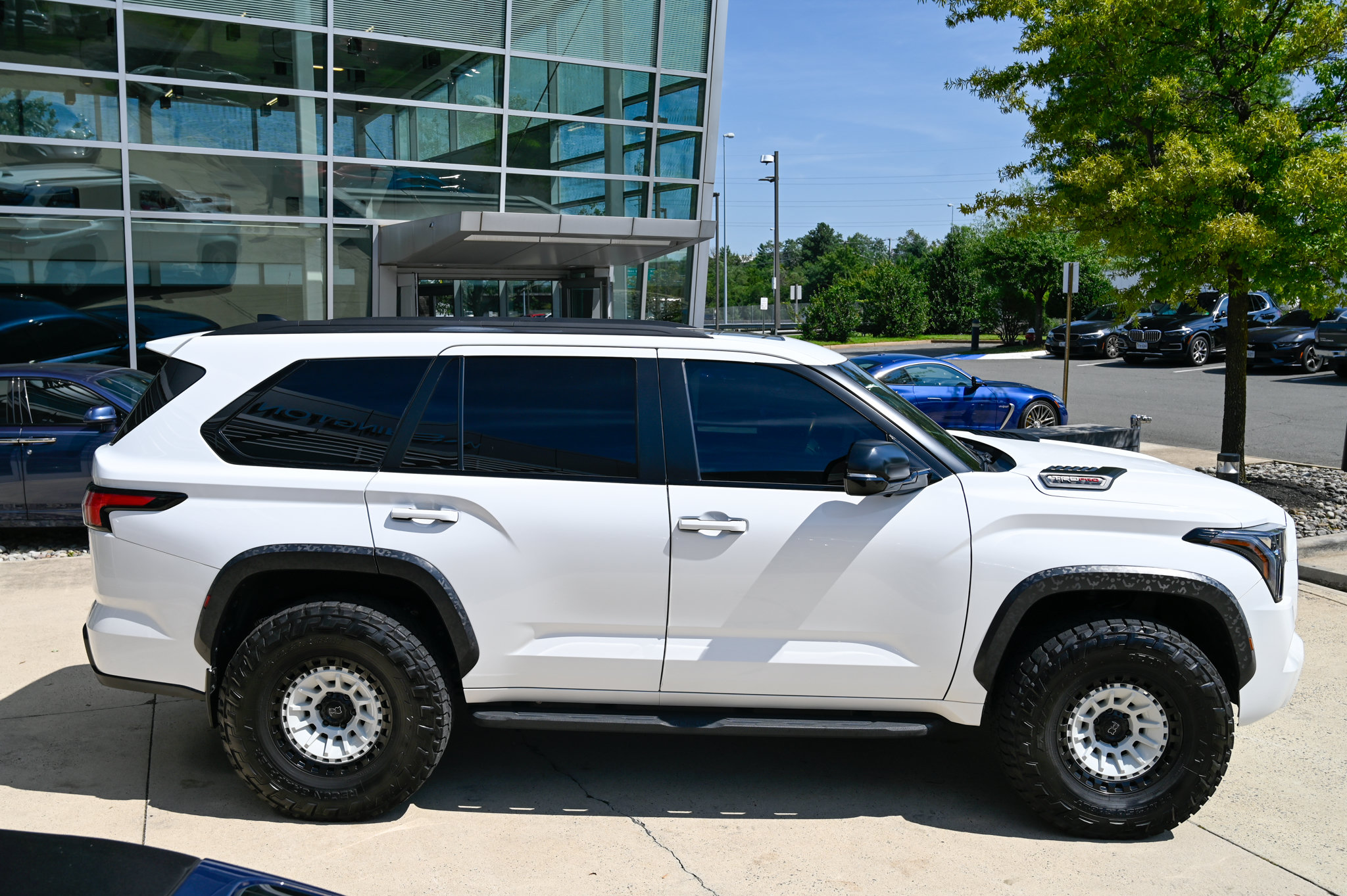 Used 2024 Toyota Sequoia TRD Pro AWD/4WD image 4