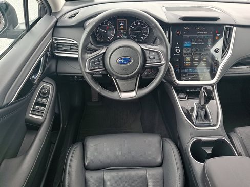 Certified 2025 Subaru Outback Limited AWD/4WD image 11