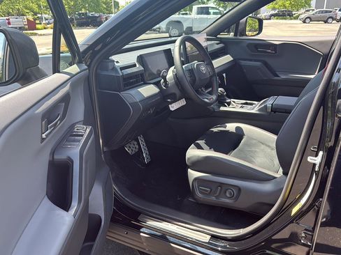 Used 2026 Toyota RAV4 AWD Plug-in Hybrid image 2