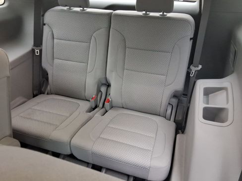 Used 2023 GMC Acadia SLE w/ Driver Convenience Package image 29