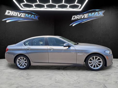 Used 2015 BMW 535i xDrive Sedan AWD/4WD image 4