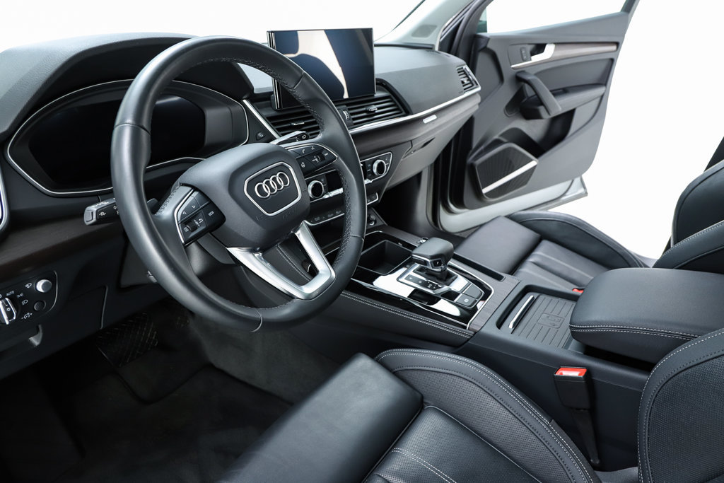 Used 2024 Audi Q5 2.0T Prestige AWD/4WD image 46