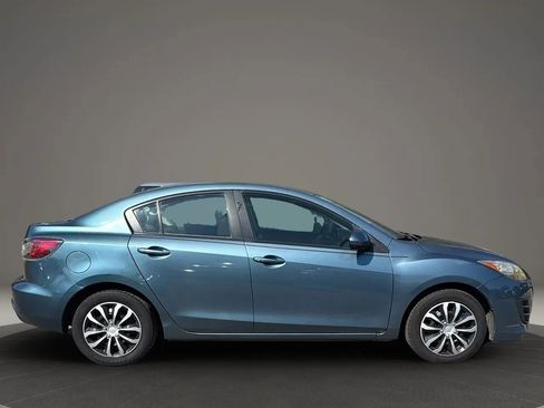 Used 2010 MAZDA MAZDA3 i Sport image 3