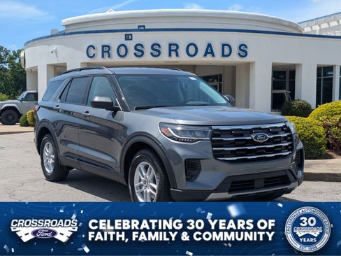 New 2026 Ford Explorer Active RWD image 1