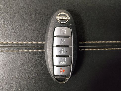 Used 2024 Nissan Altima 2.5 SV image 32