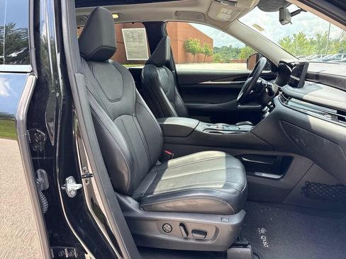 Used 2023 INFINITI QX60 Sensory w/ Vision Package AWD/4WD image 31