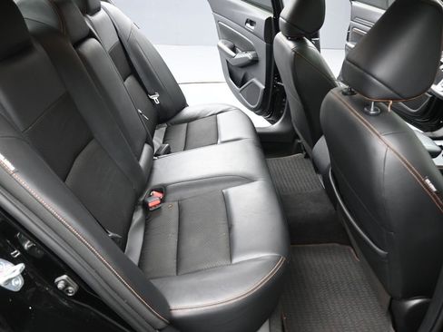 Used 2022 Nissan Altima 2.0 SR image 16