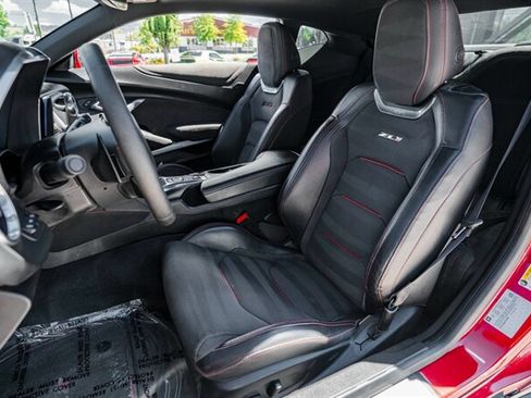 Used 2018 Chevrolet Camaro ZL1 RWD image 20