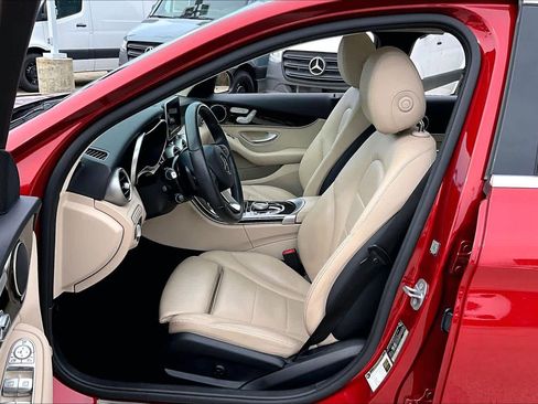 Used 2017 Mercedes-Benz C 300 Sedan image 7