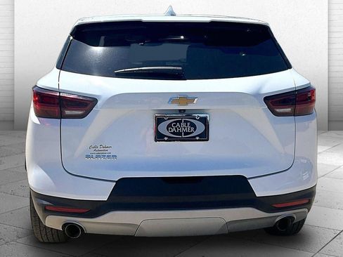 Used 2025 Chevrolet Blazer LT FWD image 6