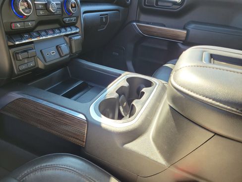 Used 2020 Chevrolet Silverado 1500 RST image 29