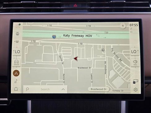 New 2026 Land Rover Range Rover SE AWD/4WD image 13