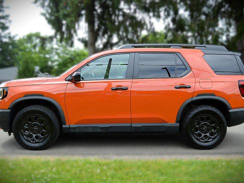 Used 2026 Honda Passport TrailSport image 8