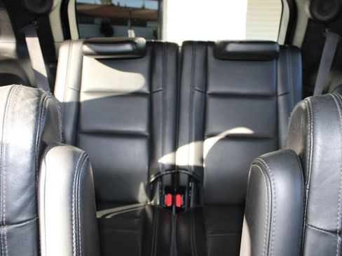 Used 2019 Dodge Durango R/T w/ Technology Group image 27