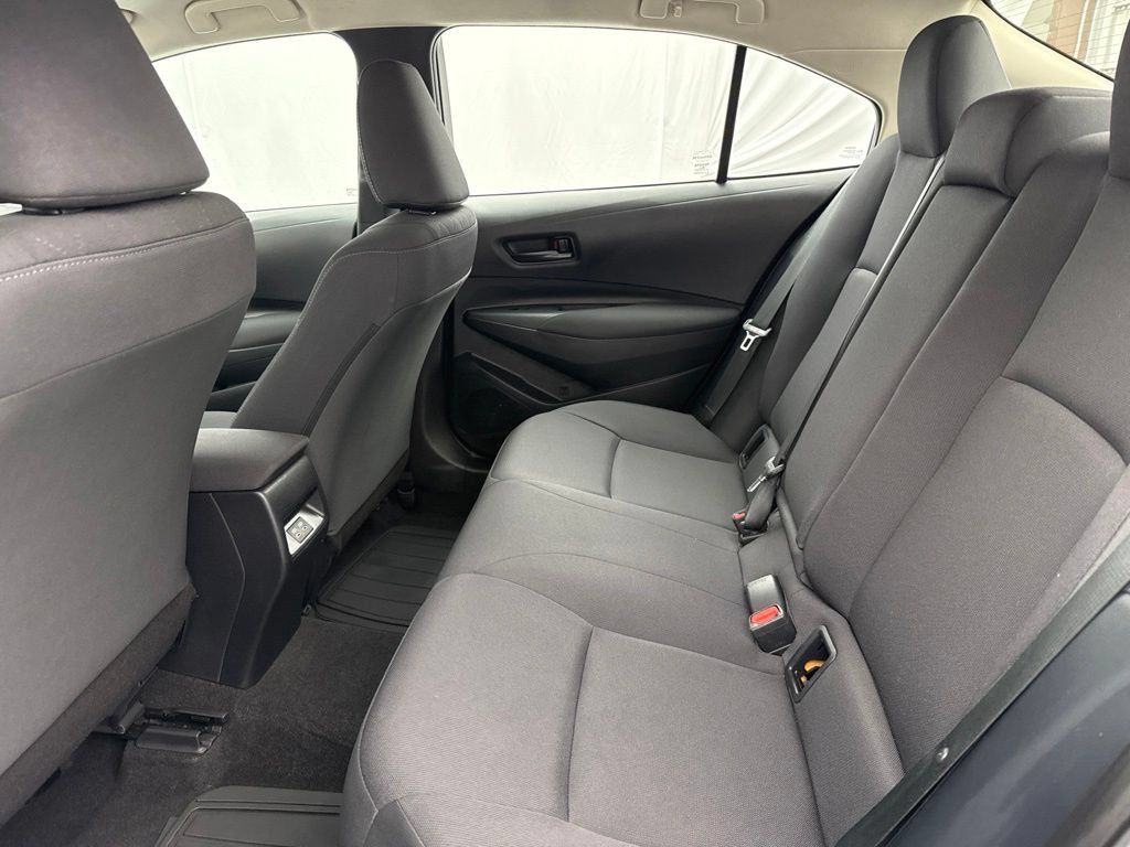 Used 2024 Toyota Corolla LE FWD image 18