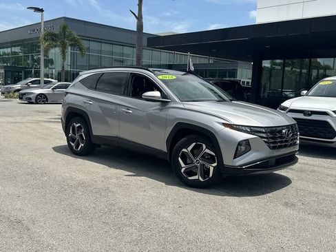 Used 2024 Hyundai Tucson Limited AWD/4WD image 2