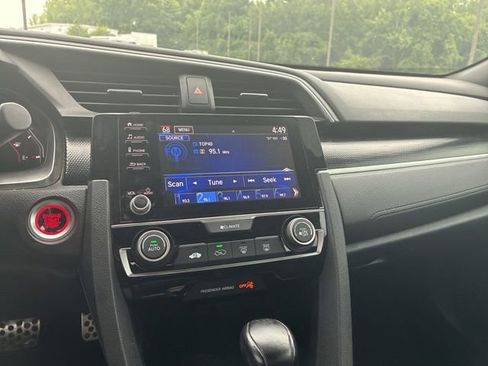 Used 2019 Honda Civic Sport image 6
