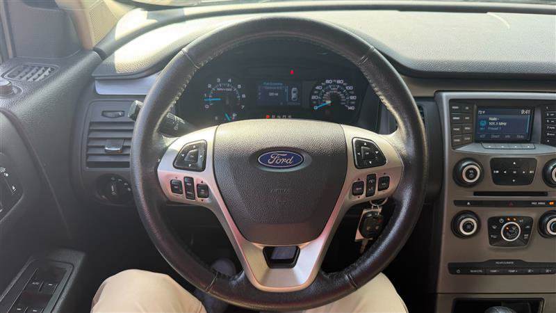 Used 2018 Ford Flex SE FWD image 31