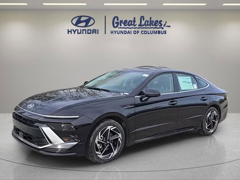 New 2026 Hyundai Sonata SEL FWD image 2