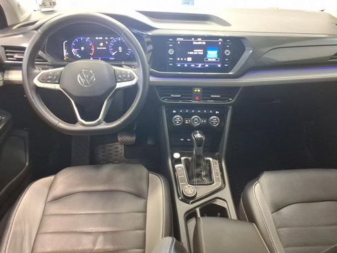 Used 2022 Volkswagen Taos SEL AWD/4WD image 9