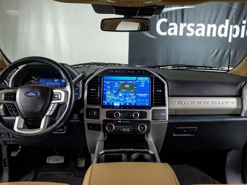 Used 2022 Ford F350 Lariat w/ Lariat Ultimate Package image 15