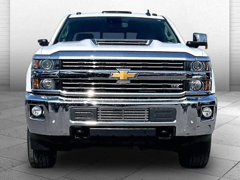 Used 2017 Chevrolet Silverado 2500 LTZ w/ Duramax Plus Package AWD/4WD image 2