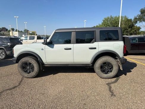 Used 2024 Ford Bronco Black Diamond AWD/4WD image 5