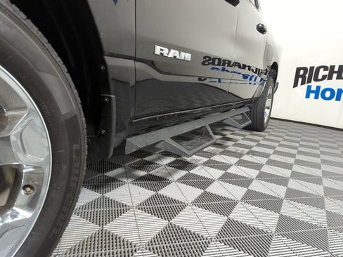 Used 2022 RAM 1500 Big Horn RWD image 32
