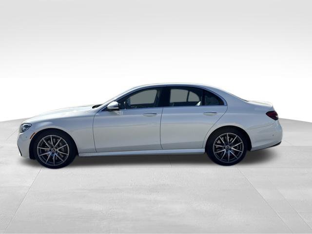 Used 2022 Mercedes-Benz E 450 4MATIC Sedan image 6