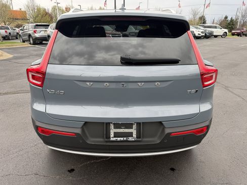 Used 2020 Volvo XC40 T5 Momentum w/ Protection Package AWD/4WD image 6